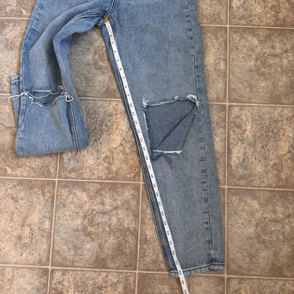 PrettyLittleThing Mom Distressed Ripped Jeans size 0 - Picture 11 of 14